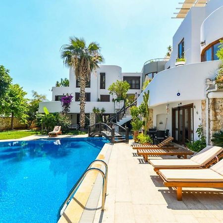 Apartmán Duplex House With Shared Pool Near Beach In Kalkan Exteriér fotografie