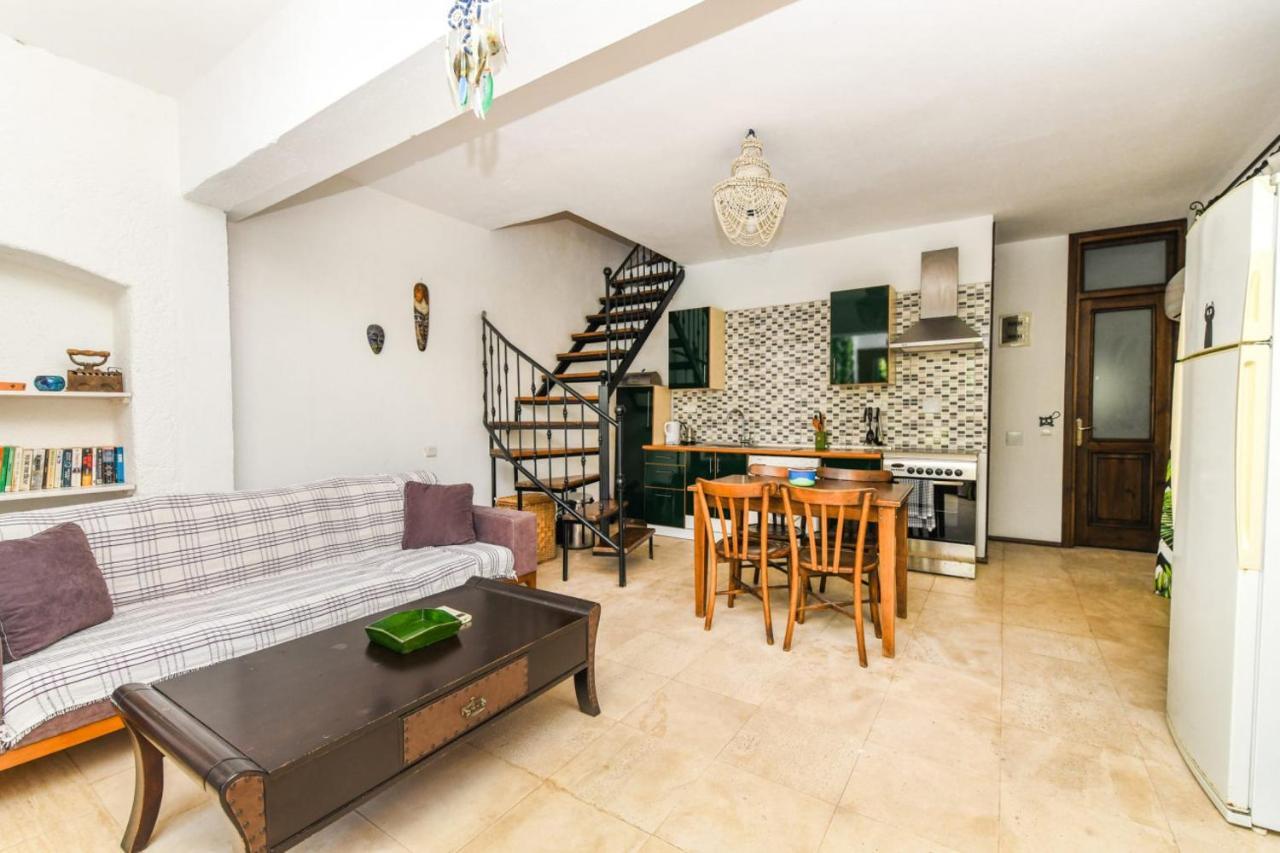 Apartmán Duplex House With Shared Pool Near Beach In Kalkan Exteriér fotografie